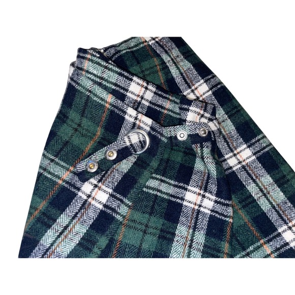 Womans Plaid Skirt Size Small - Picture 3 of 3